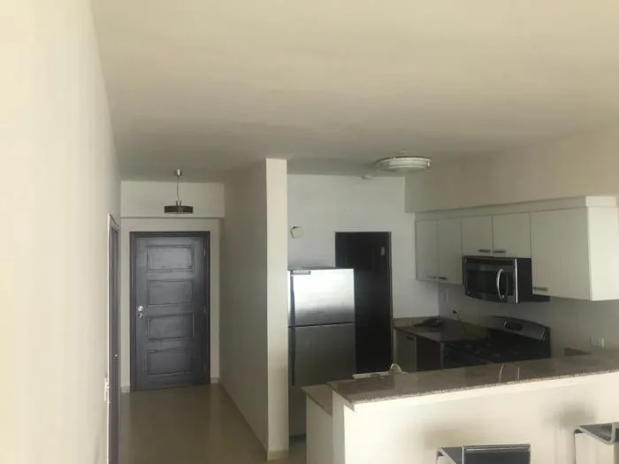 Alquiler de apartamento en ph grand bay, amoblado ! — 5