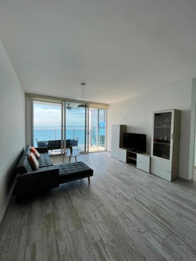 Aluga-se apartamento no ph waters on the bay, 125mts2, 16º andar, piso porcelanato, 2 quartos