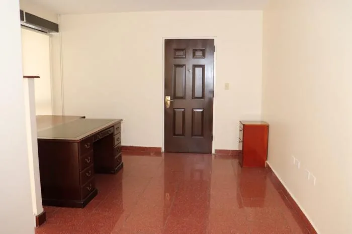 Alquilo oficina ph bac 60 m2 — 2