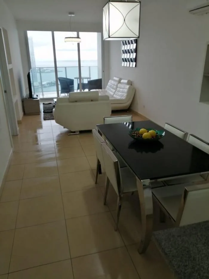 Alquiler de apartamento amoblado en ph white — 2