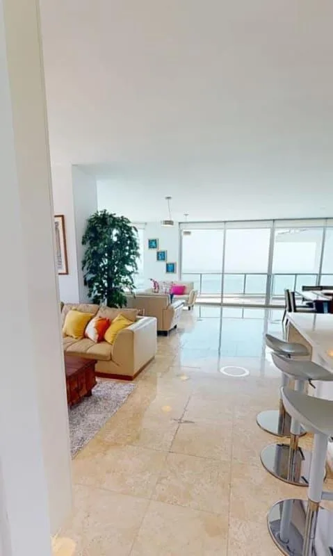 Apartamento en Destiny de 2 habitaciones en alquiler — 4