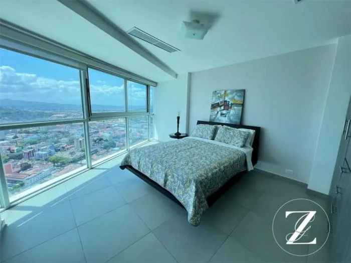 Alquiler de apartamento en Yacht club tower 3 habitaciones — 2