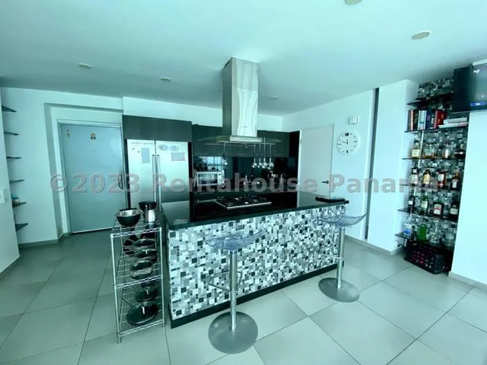 Yacht club 2 habitaciones en alquiler — 3