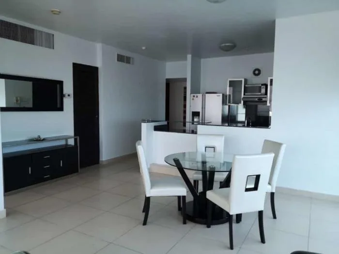 Apartamento en alquiler en Destiny de 2 recamaras — 4