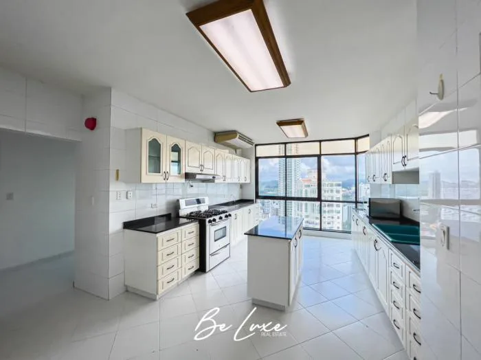 Torres miramar Cinta costera 3 habitaciones — 3