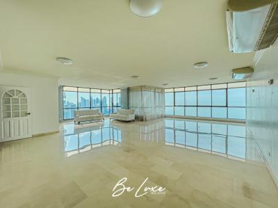 Alquiler de apartamento en miramar 3 recamaras. apartamento en miramar avenida balboa en alquiler