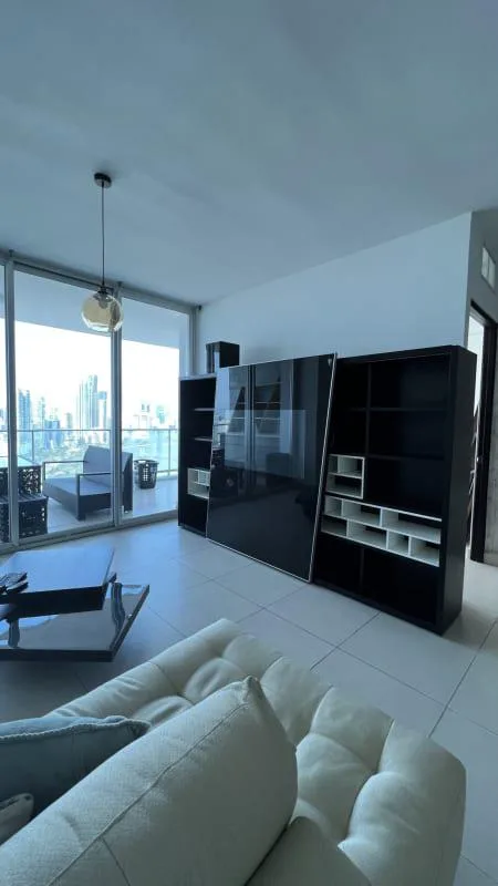 Apartamento en alquiler en Destiny de 1 habitacion — 5