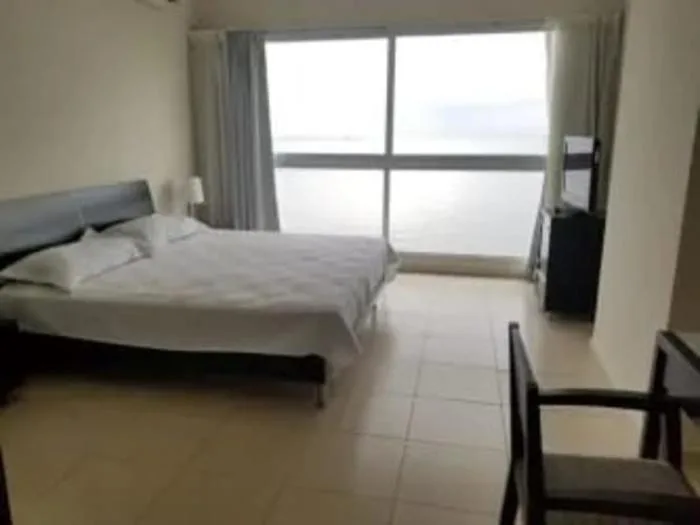 Vista marina 1 habitacion en alquiler — 5
