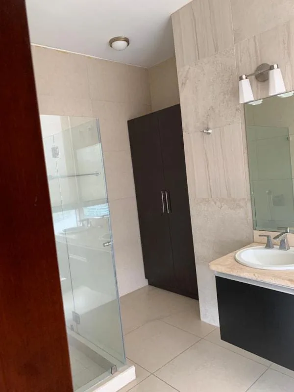 Alquiler de apartamento en Rivage 2 recamaras — 4