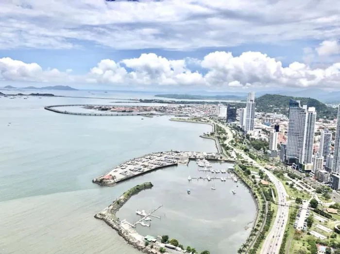 Apartamento en Yoo Avenida Balboa en alquiler — 4