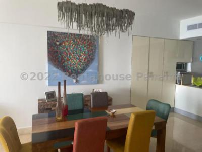 Yoo 1 room for rent. yoo panama 1 room