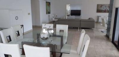 Apartamento na ph los delfines avenida balboa para alugar. apartamento para alugar em ph los delfine