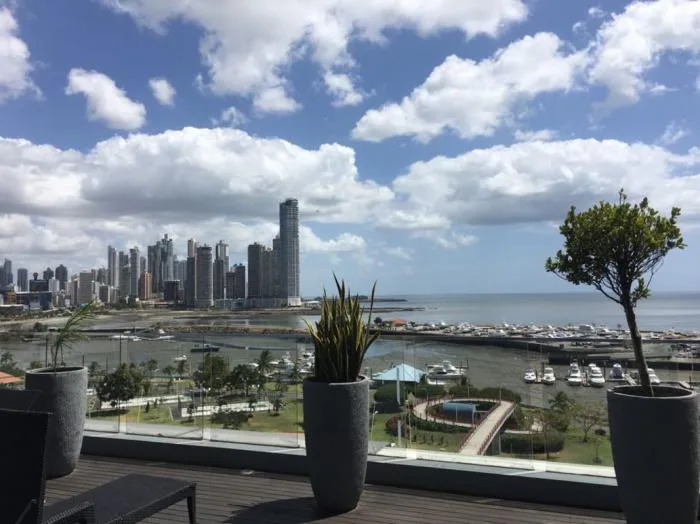 Yacht club 2 habitaciones en alquiler — 4