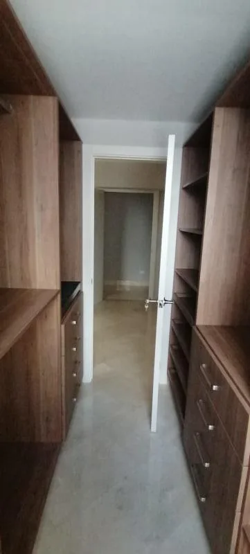 Alquiler de apartamento en Condesa princesa 3 habitaciones — 3