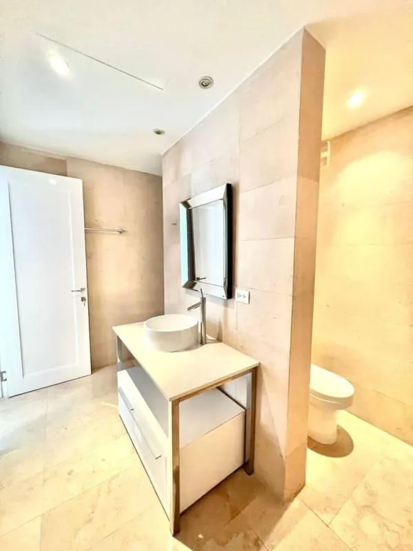 Yoo 2 habitaciones en alquiler — 4