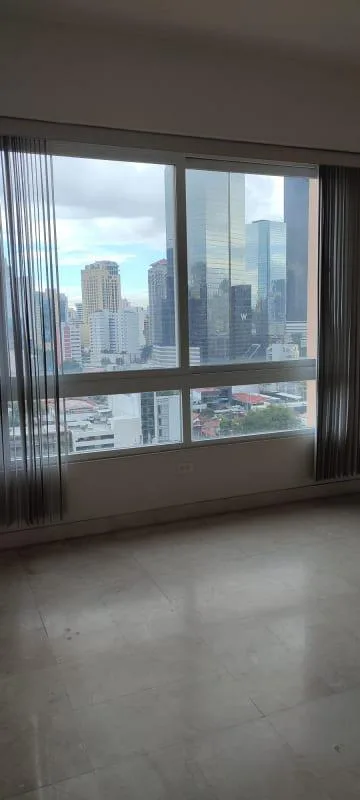 Vista marina Avenida Balboa Panama en alquiler — 2