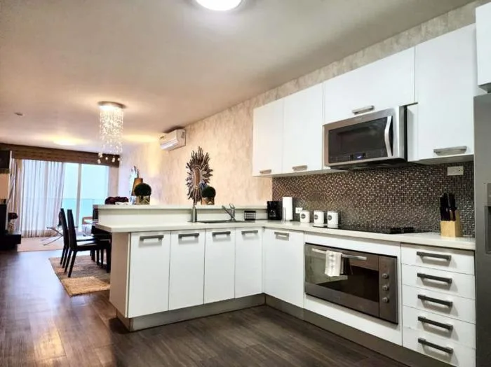 Apartamento en White Avenida Balboa en alquiler — 3