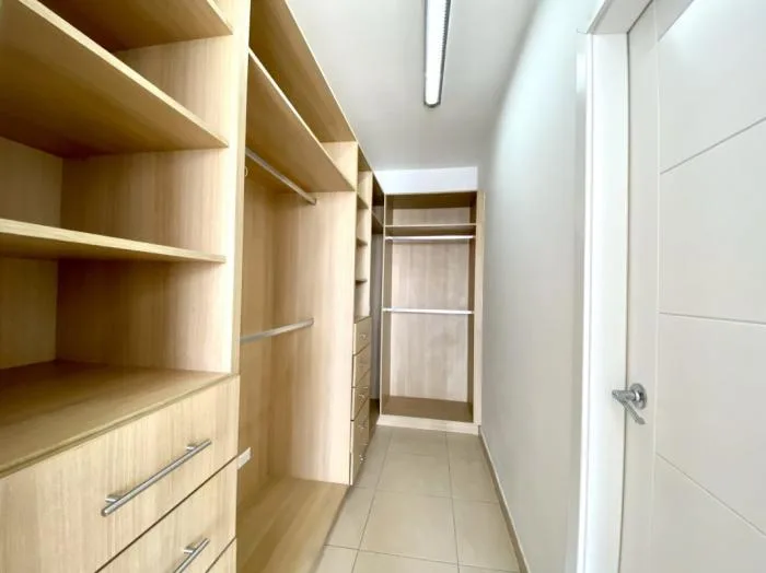 Apartamento en White Avenida Balboa en alquiler — 4