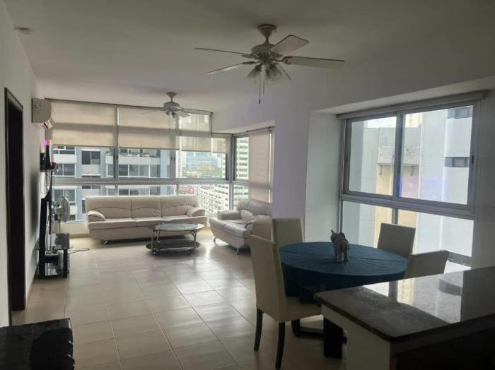Apartment in grand bay tower avenida balboa for rent