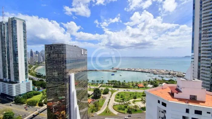 Colores de bella vista Avenida Balboa Panama en alquiler — 4