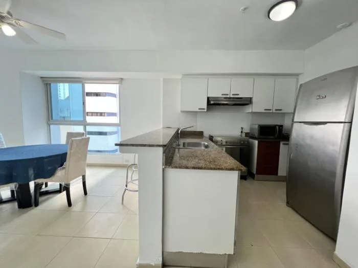 Grand bay Avenida Balboa Panama en alquiler — 2