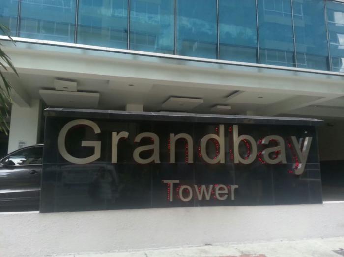 Apartment for rent in grand bay tower with 2 rooms