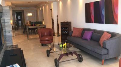Apartment in yoo with 2 rooms for rent. yoo avenida balboa panama for rent