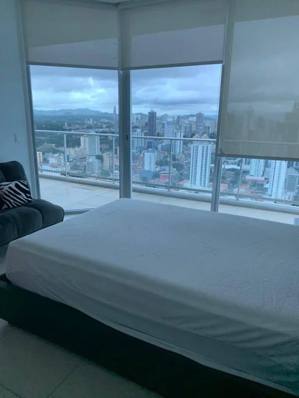 Apartamento en Destiny Avenida Balboa en alquiler — 2