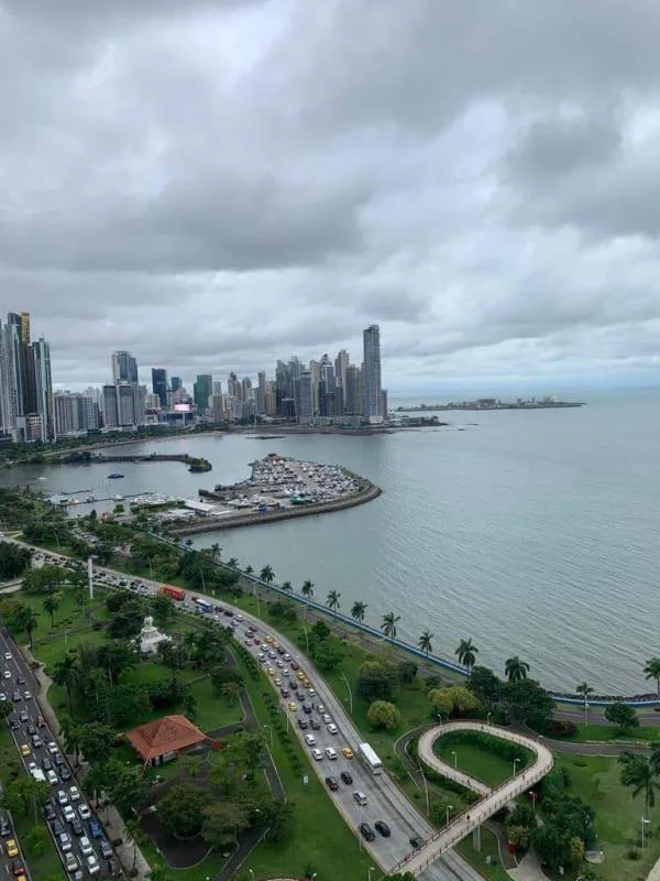 Apartamento en Destiny Avenida Balboa en alquiler — 4