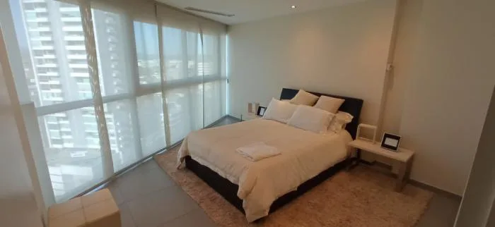 Yacht club Avenida Balboa 3 habitaciones — 3