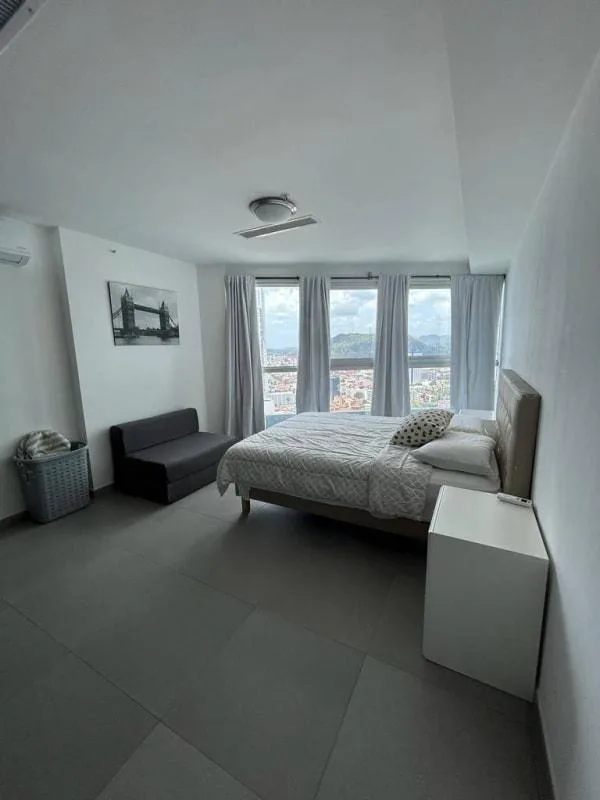 Yacht club tower Avenida Balboa Panama en alquiler — 2