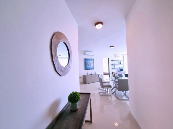 Apartment in destiny avenida balboa for rent