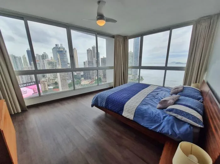 Apartamento en Grand bay Avenida Balboa en alquiler — 2