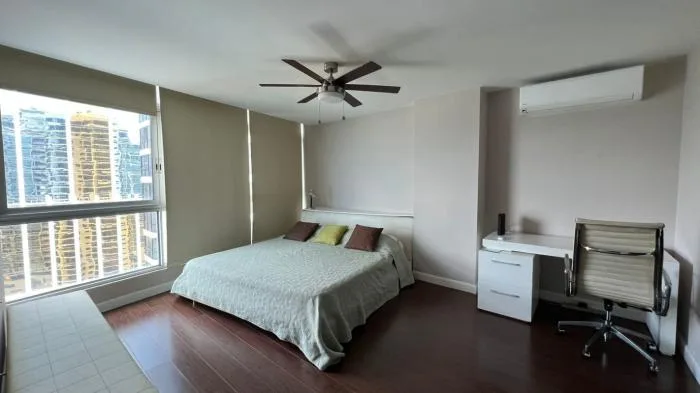Apartamento en alquiler en Bayfront tower de 1 habitacion — 3