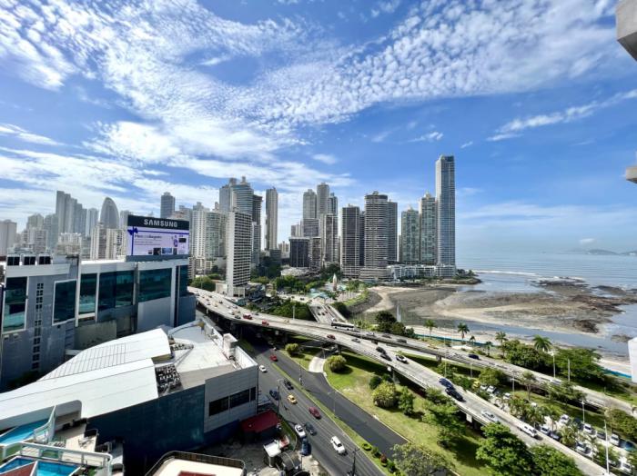Apartment for rent in grand bay 1 room