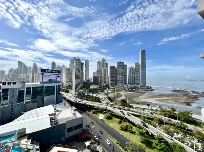 Alquiler de apartamento en Grand bay 1 habitacion — 3