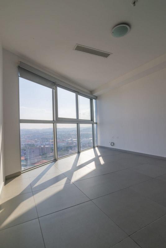 Apartment for rent in yacht club tower with 3 bedrooms