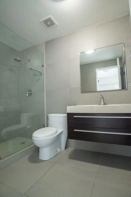 Apartamento en alquiler en Yacht club tower de 3 recamaras — 3