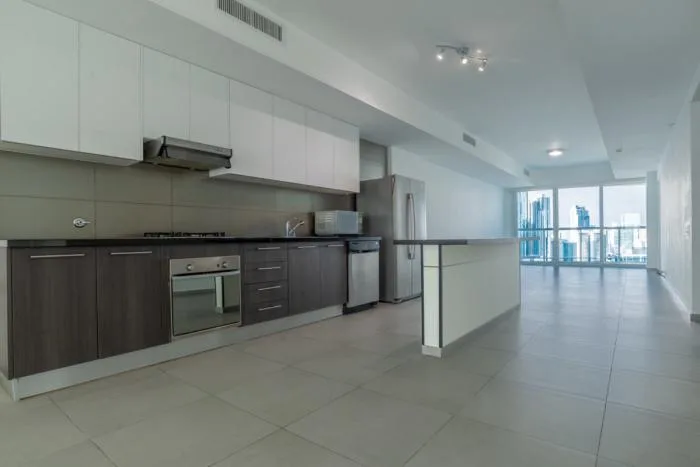 Apartamento en alquiler en Yacht club tower de 3 recamaras — 4