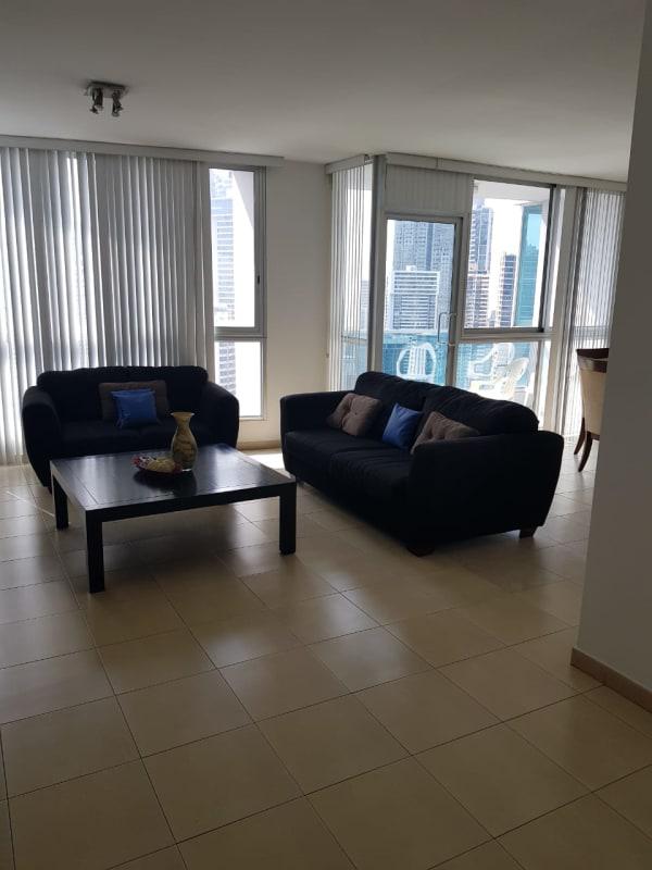 Apartamento en Grand bay Avenida Balboa en alquiler