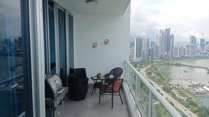 Apartment for rent in destiny with 2 bedrooms