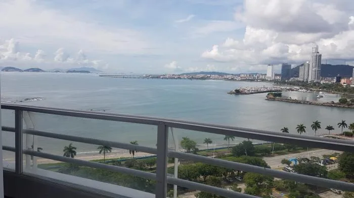 Apartamento en Los delfines Avenida Balboa en alquiler — 2