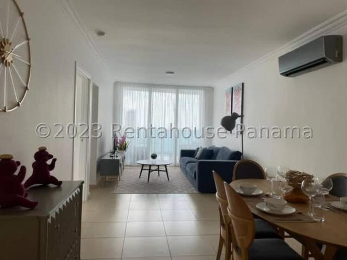 Waters avenida balboa panama for rent