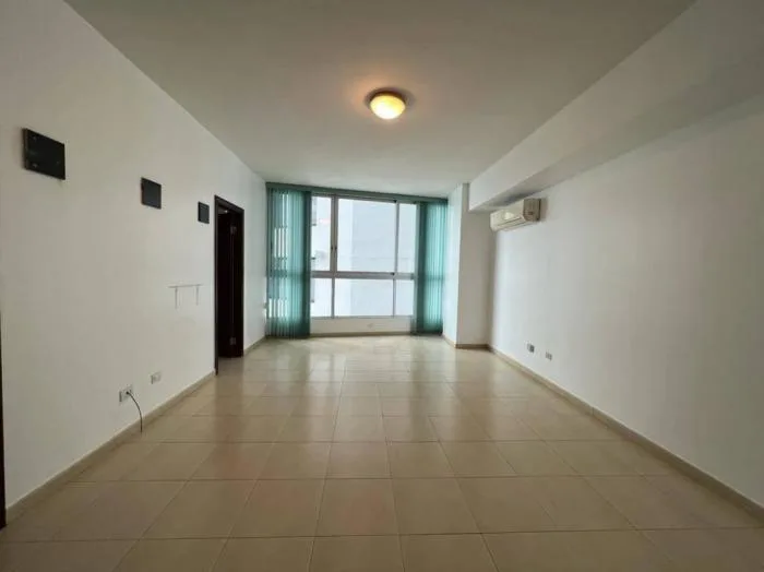 Apartamento en alquiler en Grand bay de 1 habitacion — 4