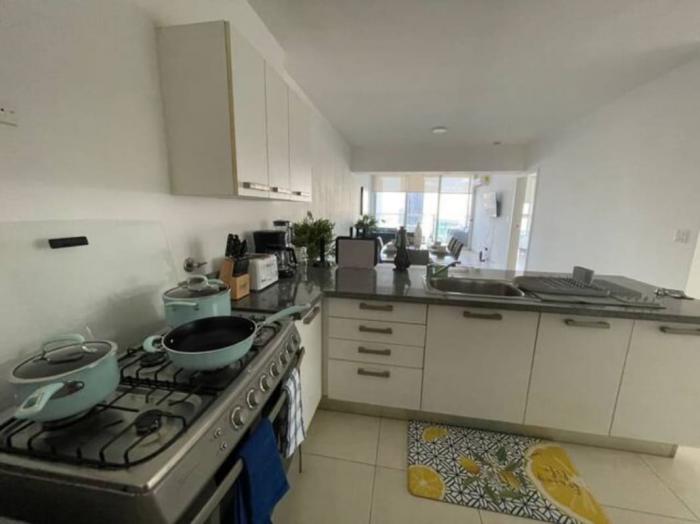 Apartment in waters on the bay avenida balboa for rent