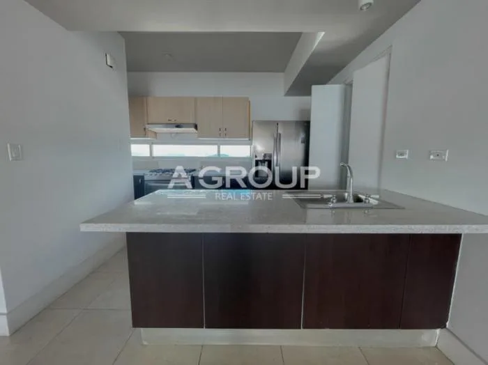 Apartamento en H2o on the ocean Avenida Balboa en alquiler — 2