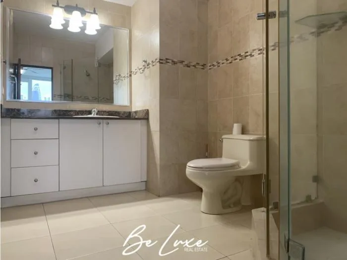 Apartamento en venta en Grand bay tower de 1 habitacion — 3