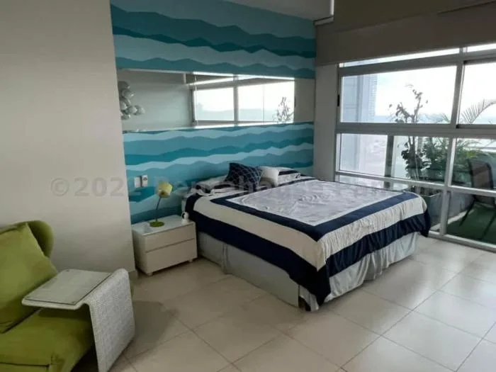 Apartamento en venta en Waters on the bay de 2 recamaras — 2
