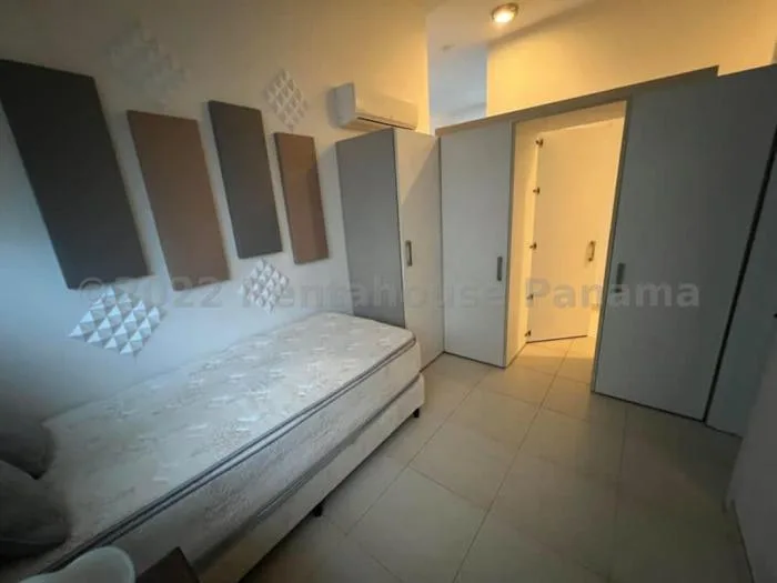 Apartamento en venta en Waters on the bay de 2 recamaras — 4