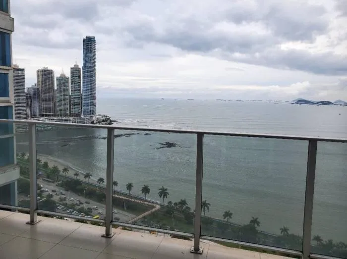 Apartamento en Waters de 3 recamaras en venta — 2